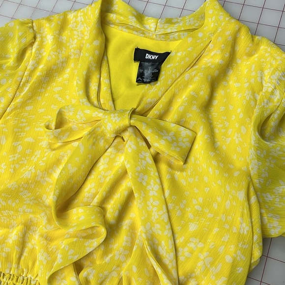 DKNY Yellow/White Floral Tie-Neck Smock Waist/Cuff Career Cottage Midi Dress 4 - Picture 9 of 16